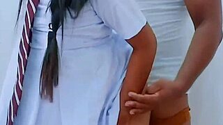 Pasangan Remaja Buat Pesta Liar Dengan Seks Close-Up Panas