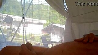 Vroči seks predogled v nudističnem kampu z Agarabas in Olpr