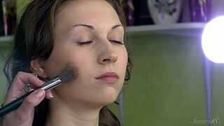 Ohromující Annett A pózuje nahá na fotkách!