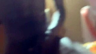 Ekstaza sa foot jobom, lizanjem pičke, vibratorom i jahanjem