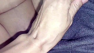 इंडियन विलेज गर्ल मेरे बॉयफ्रेंड के बिग टूल को डॉगी स्टाइल में राइड करती है! 🔥