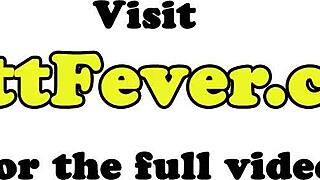 Ei gata, quer ver essa eurobabe sendo spitroasted anal e gozada?