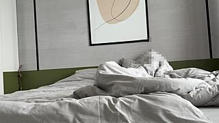 Herregud, jeg knulla stesøstra mi og venninna hennes i rumpa først