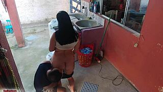 巴西老板走后，女佣忍不住我的硬屌